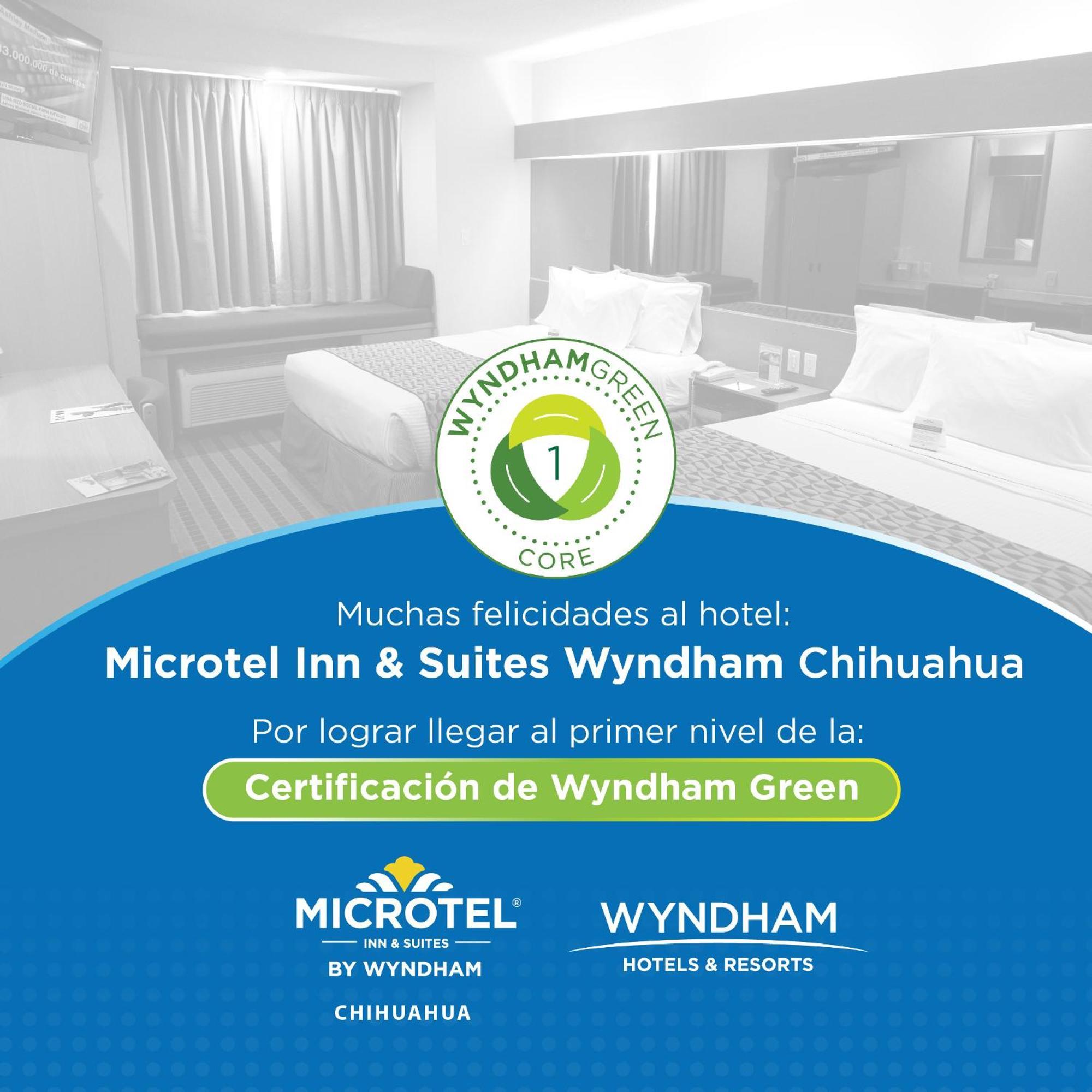 Microtel Inn & Suites By Wyndham Chihuahua Exterior foto